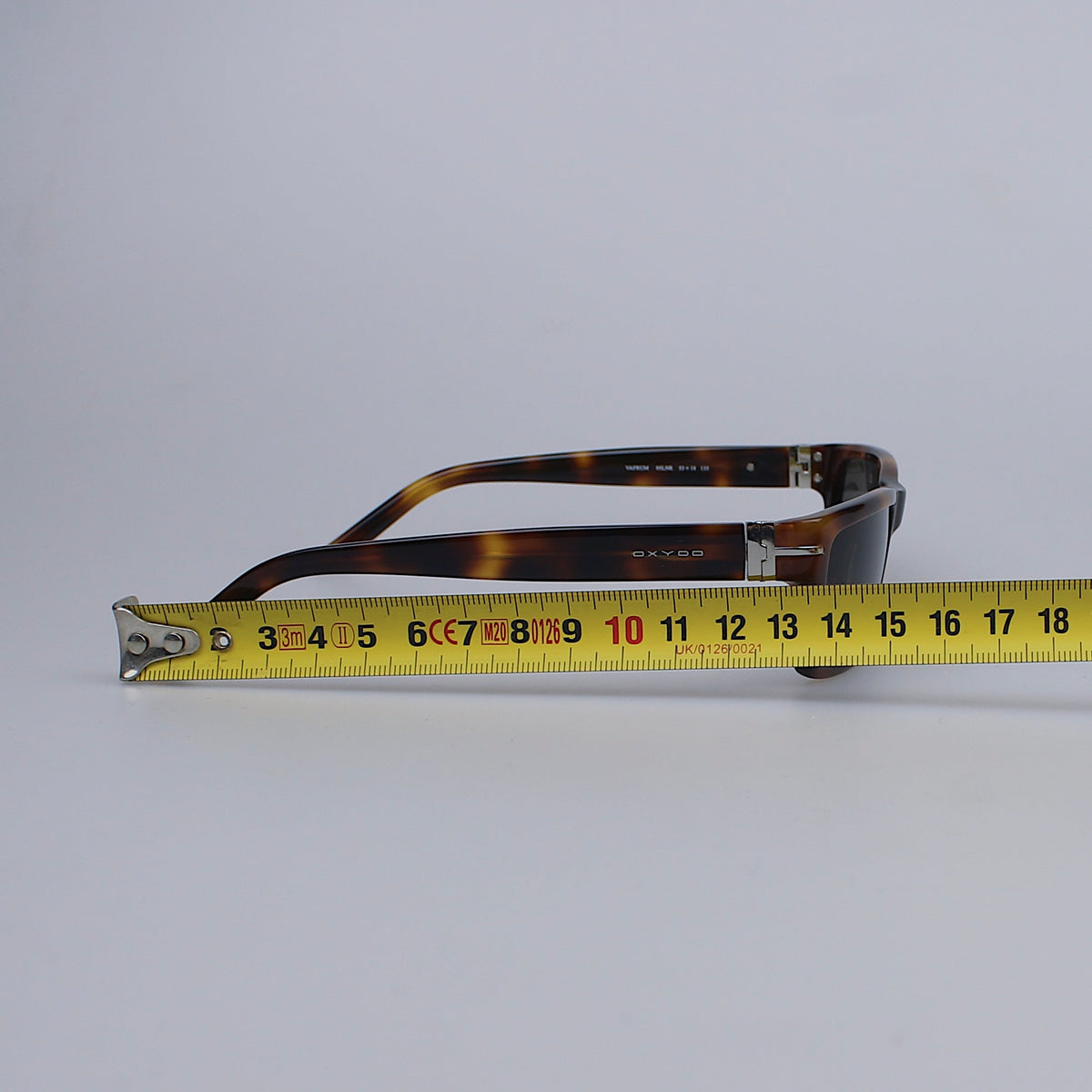 Vintage Glasses LP1482