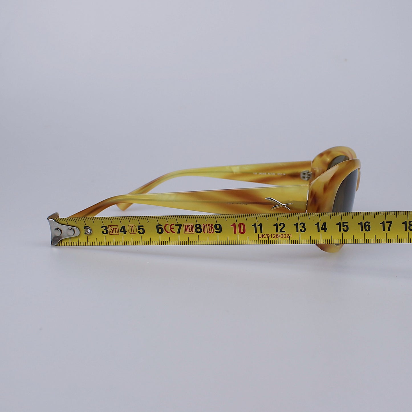 Vintage Glasses LP1086