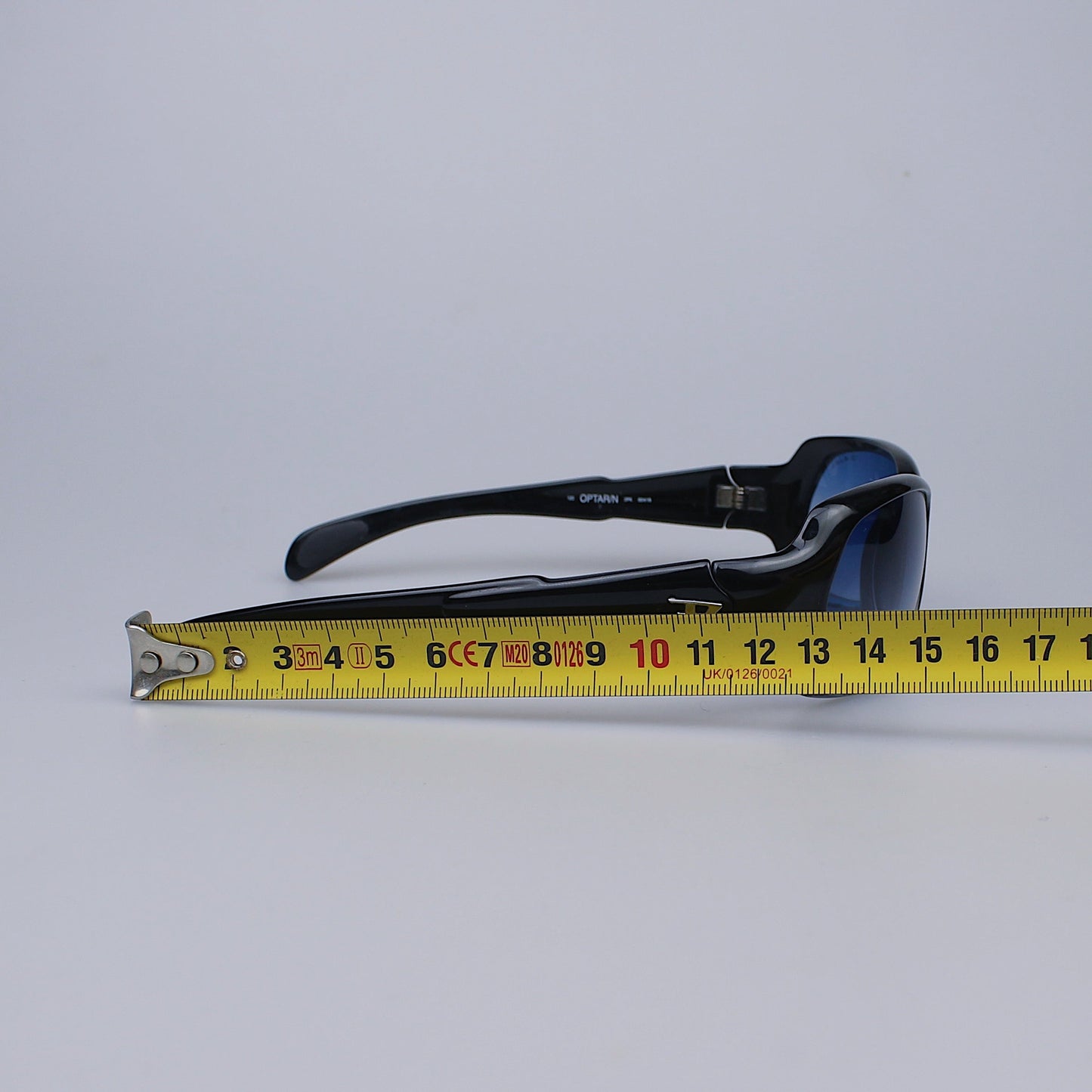 Vintage Glasses LP1152