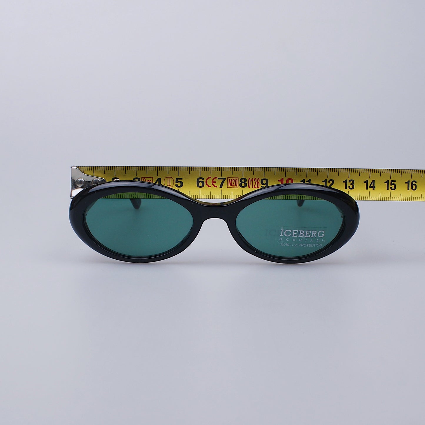 Vintage Glasses LP857