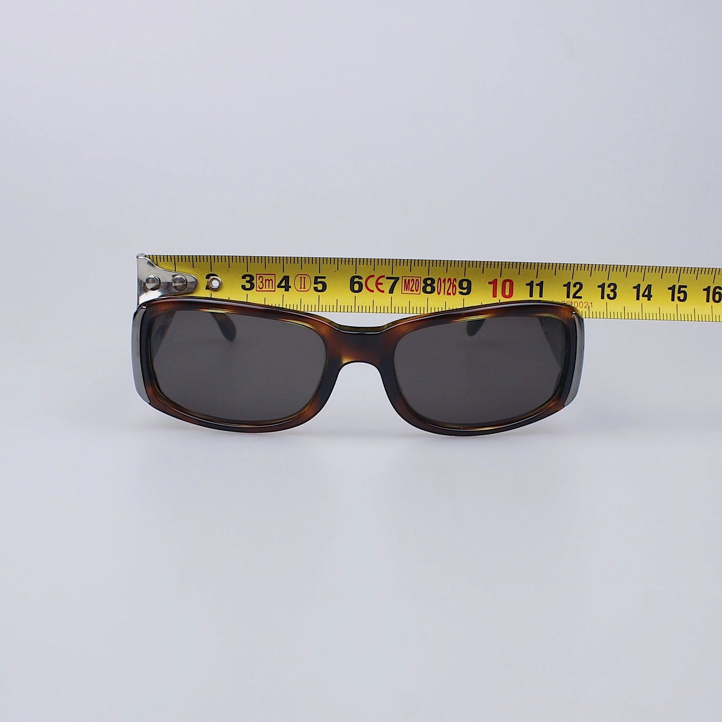 Vintage Glasses LP781