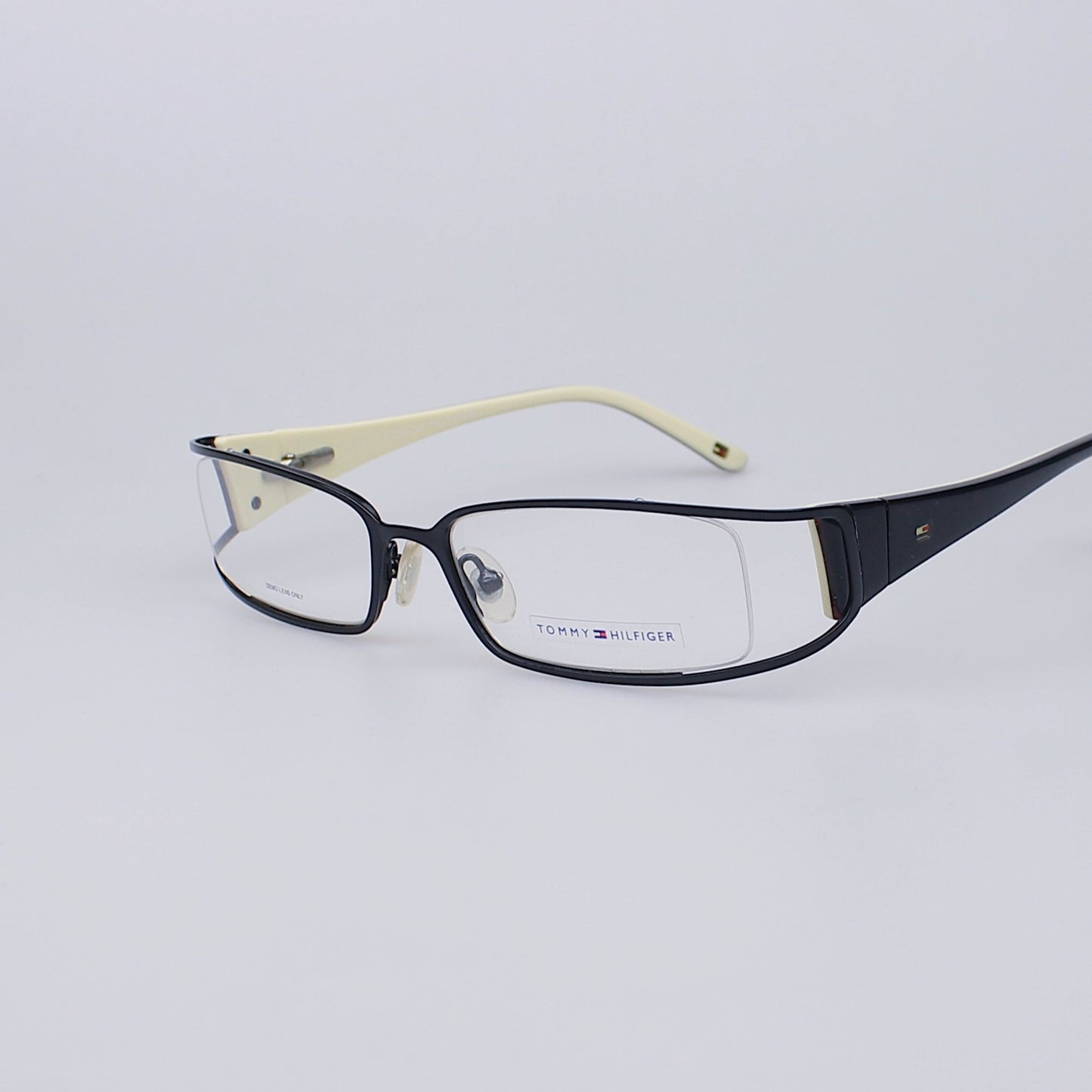Vintage Glasses LP777