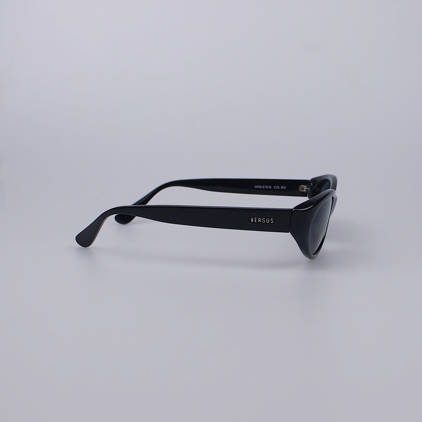 Vintage Glasses LP1199