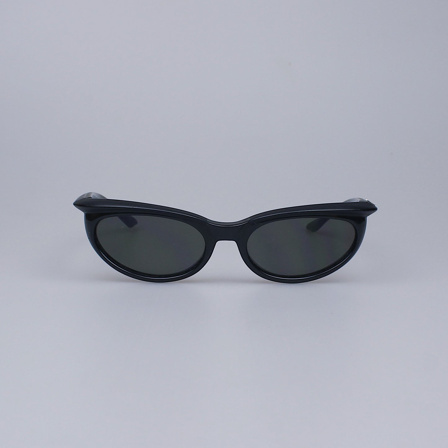 Vintage Glasses LP1034