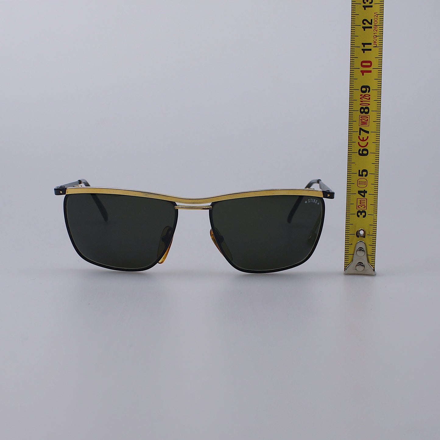 Vintage Glasses LP1185