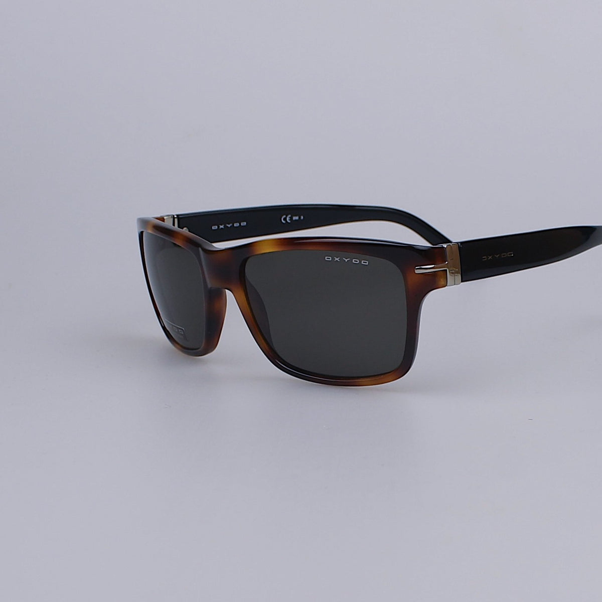 Vintage Glasses LP1503