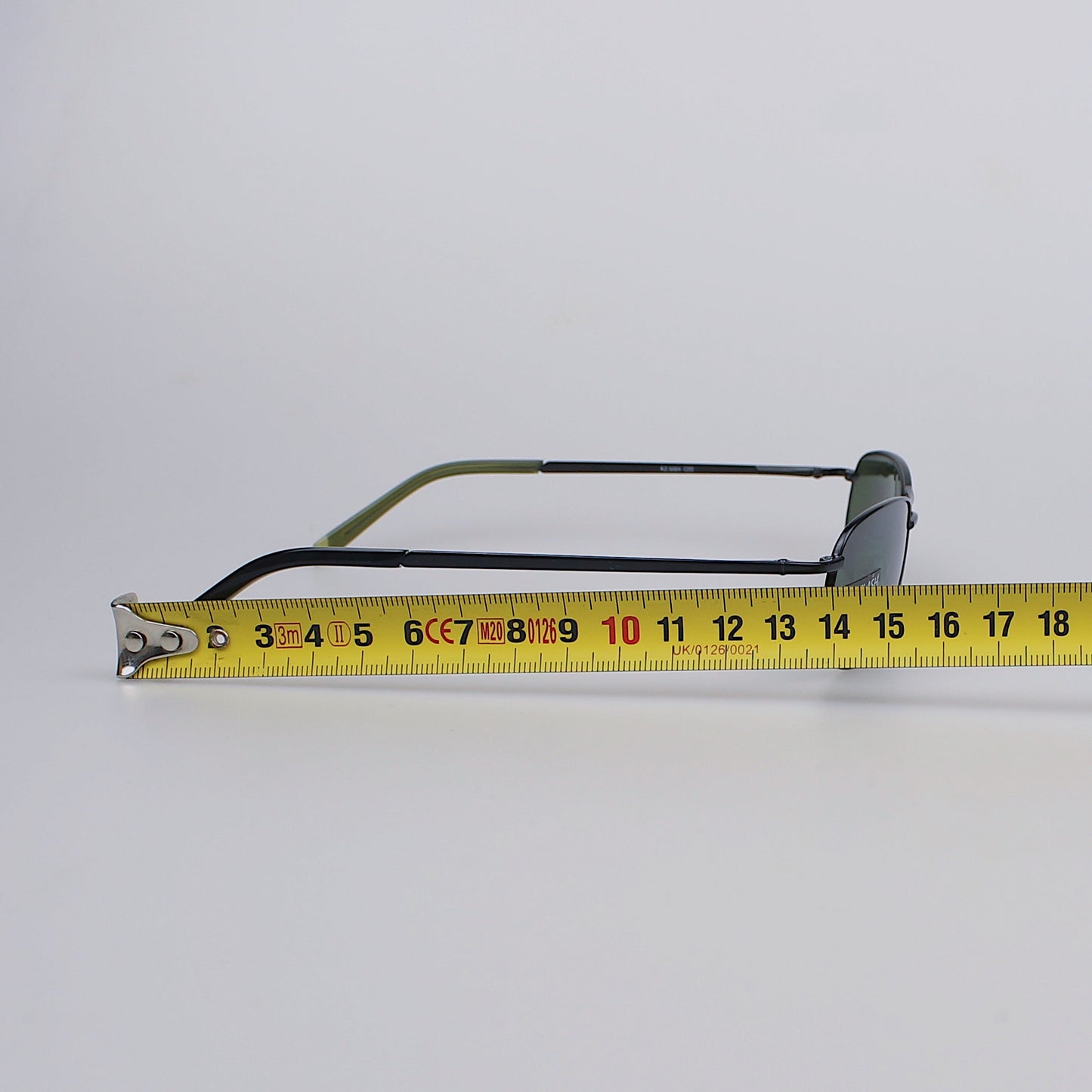 Vintage Glasses LP1325