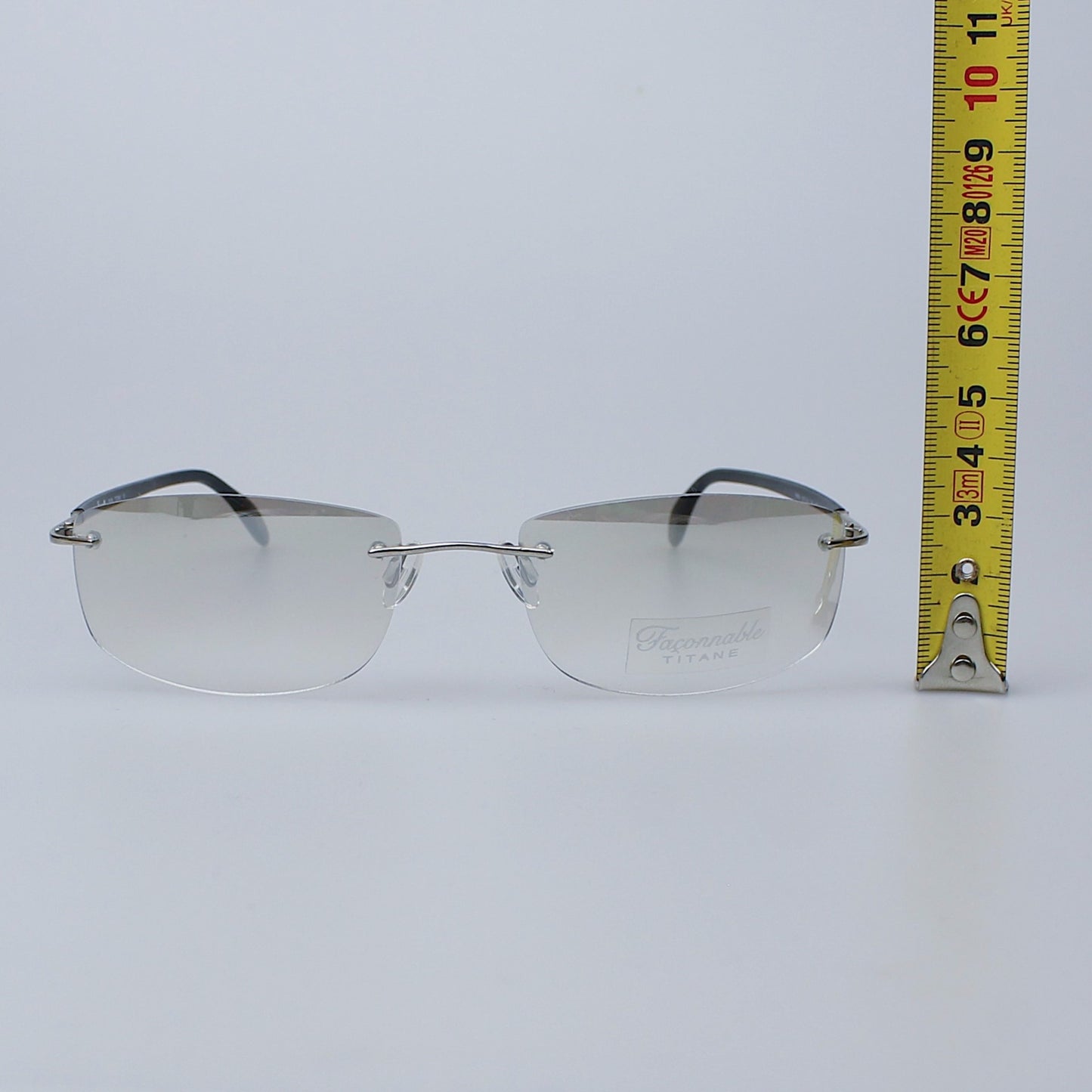 Vintage Glasses LP935
