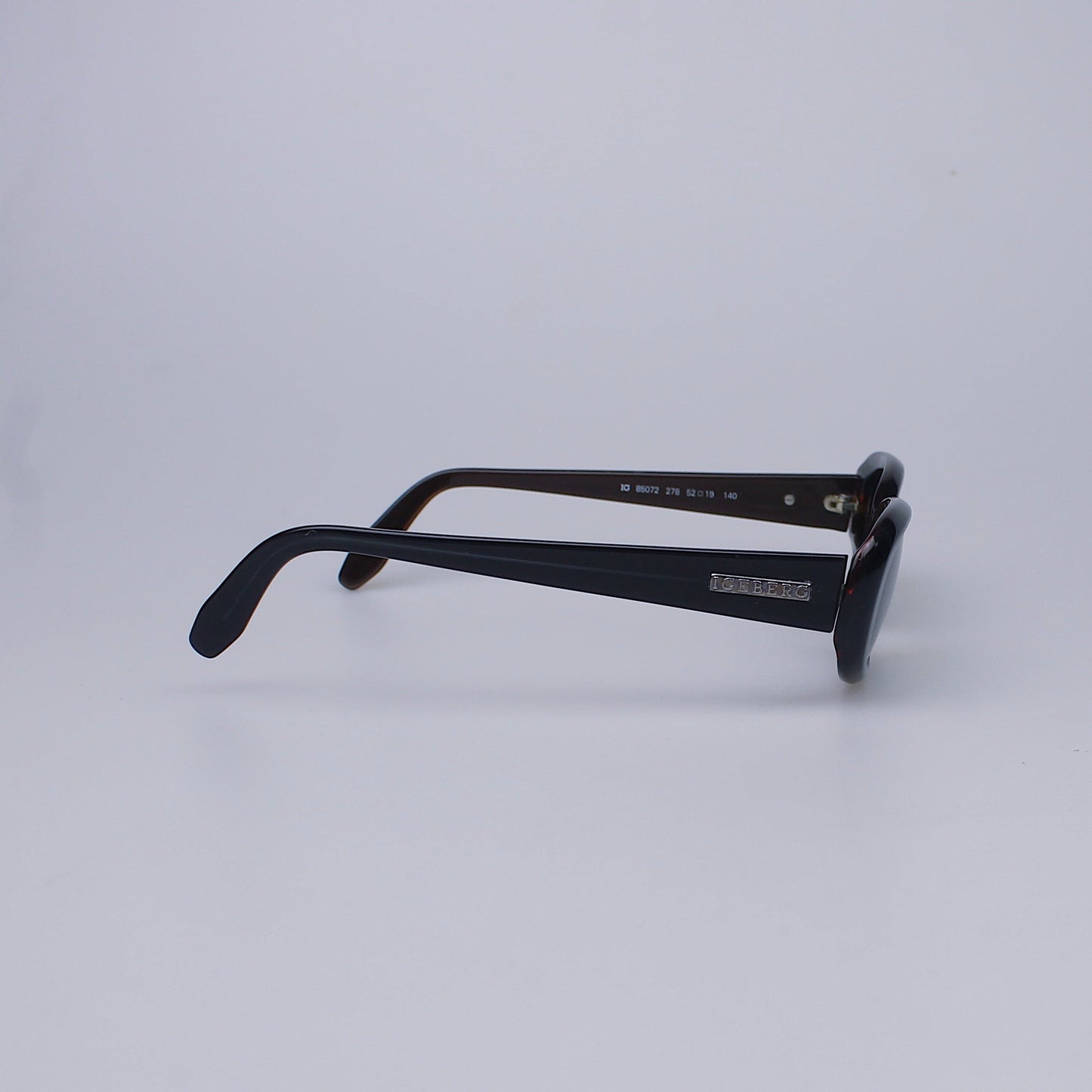 Vintage Glasses LP1142 