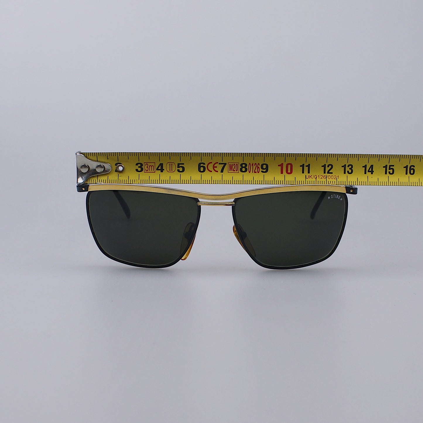 Vintage Glasses LP1185