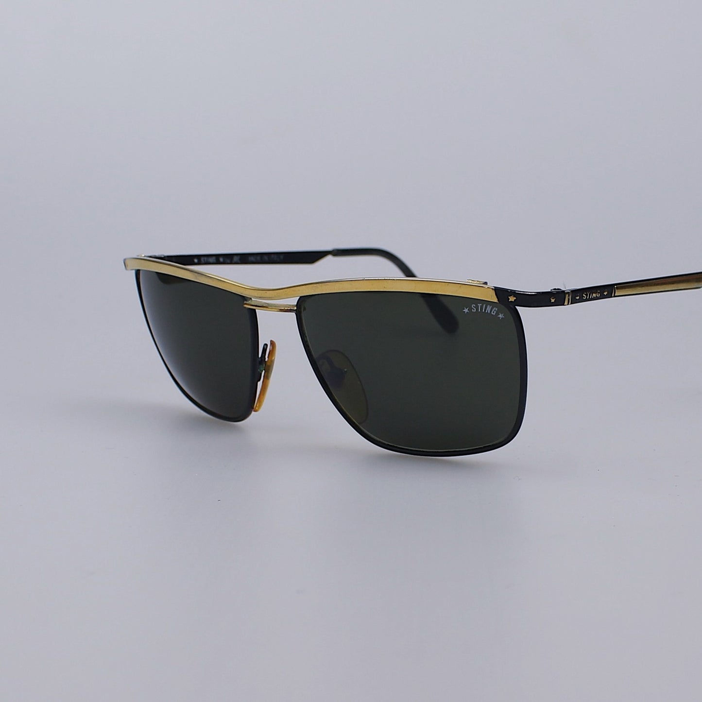 Vintage Glasses LP1185