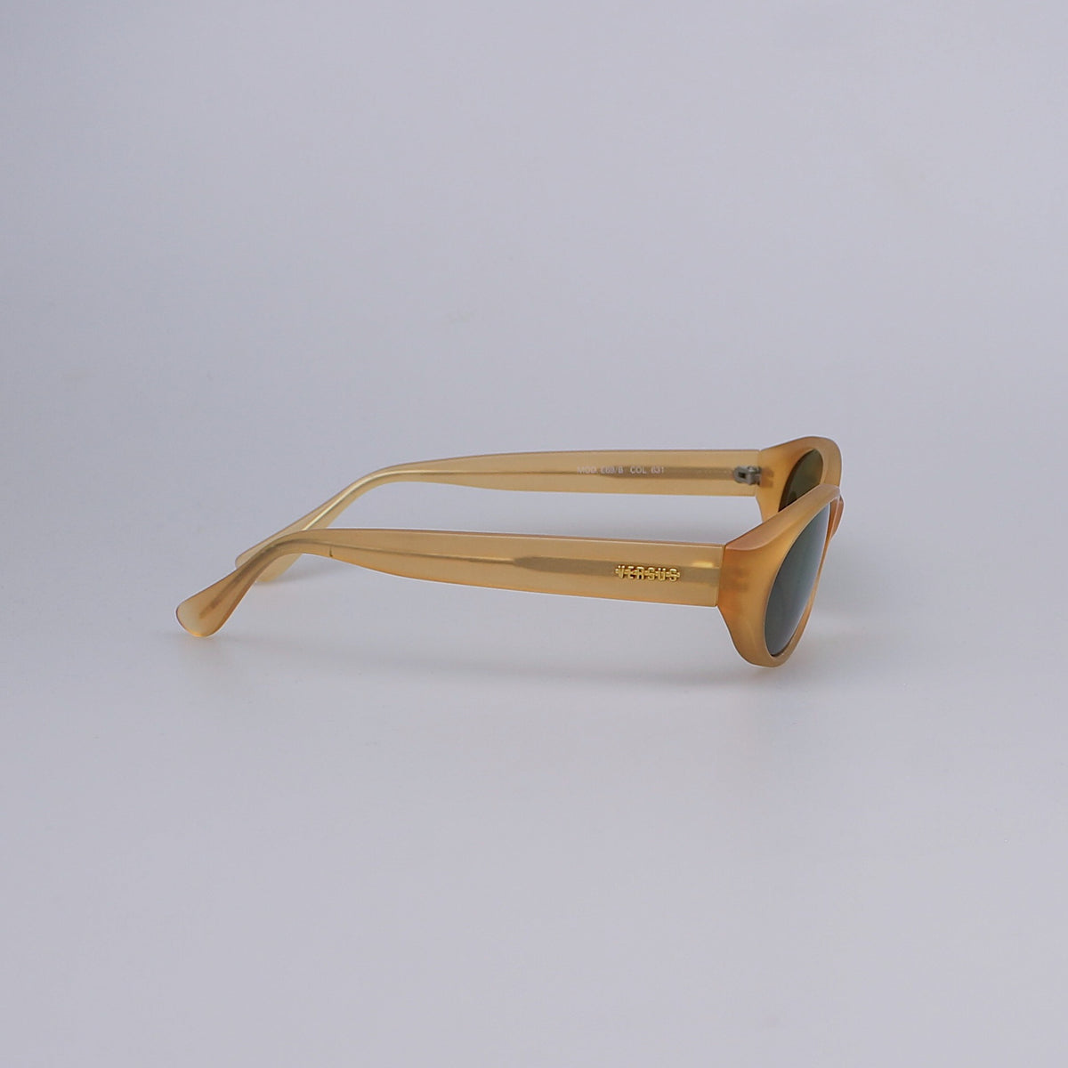 Vintage Glasses LP1465