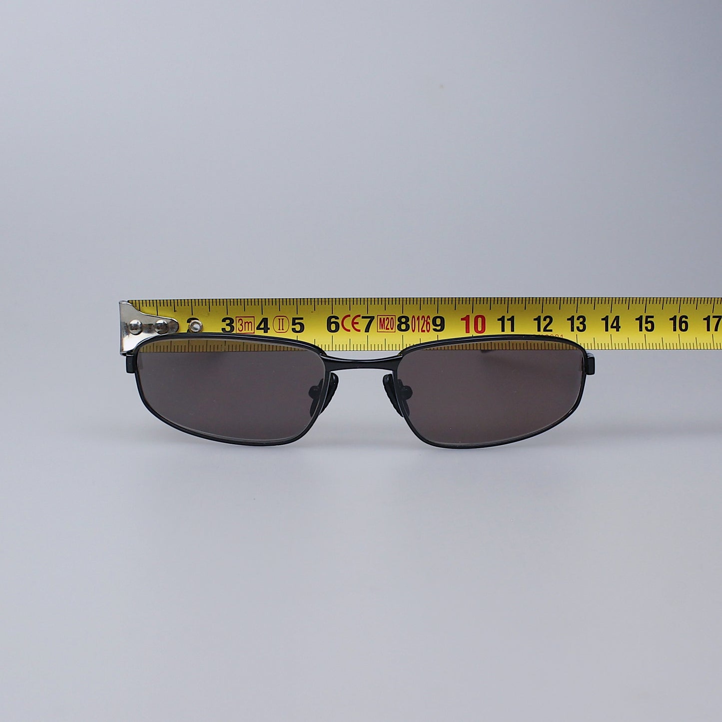 Vintage Glasses LP973