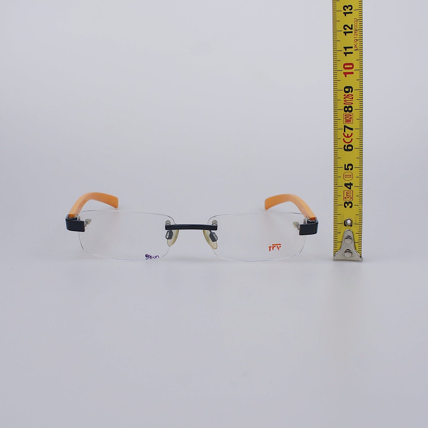 Vintage Glasses LP1256