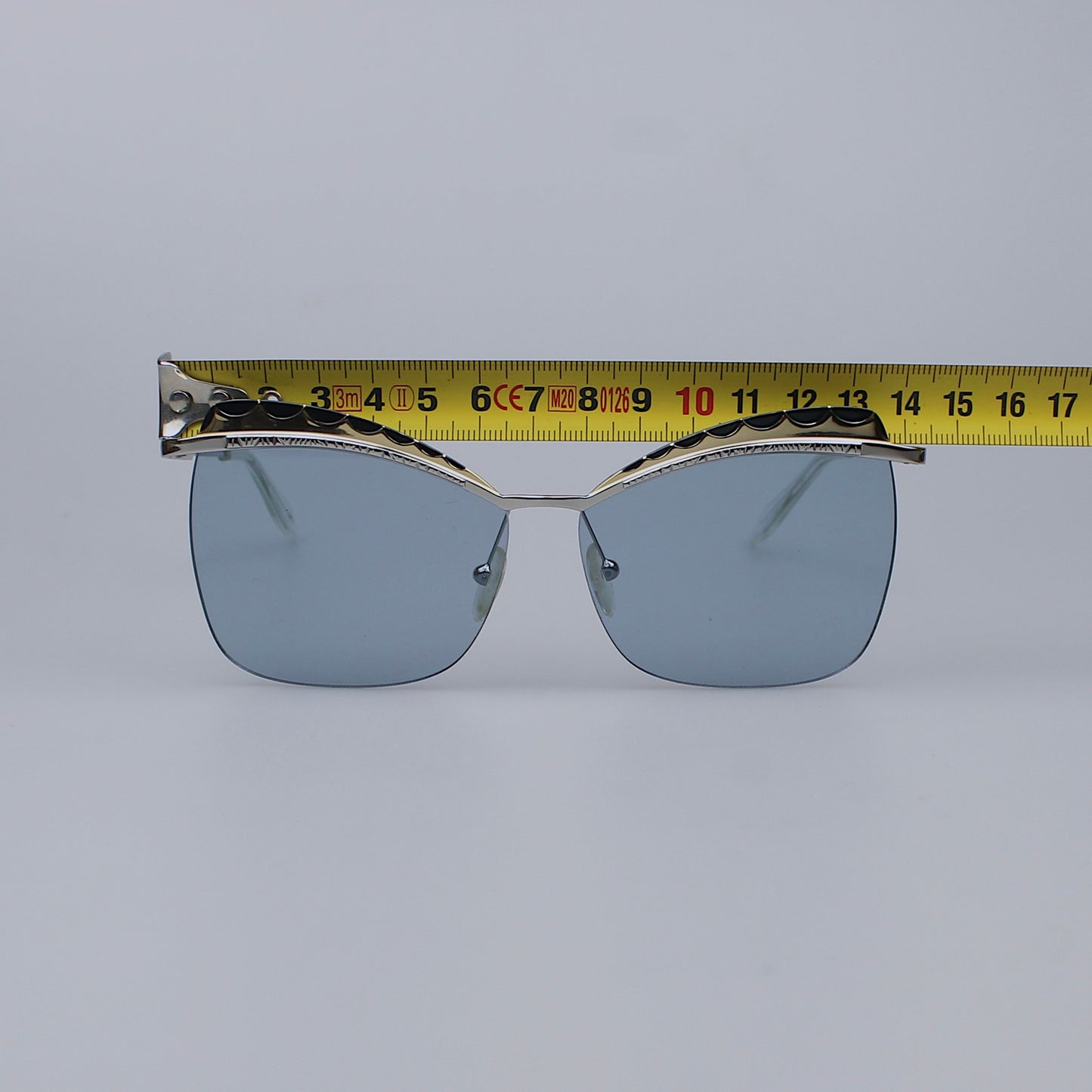 Vintage Glasses LP1234