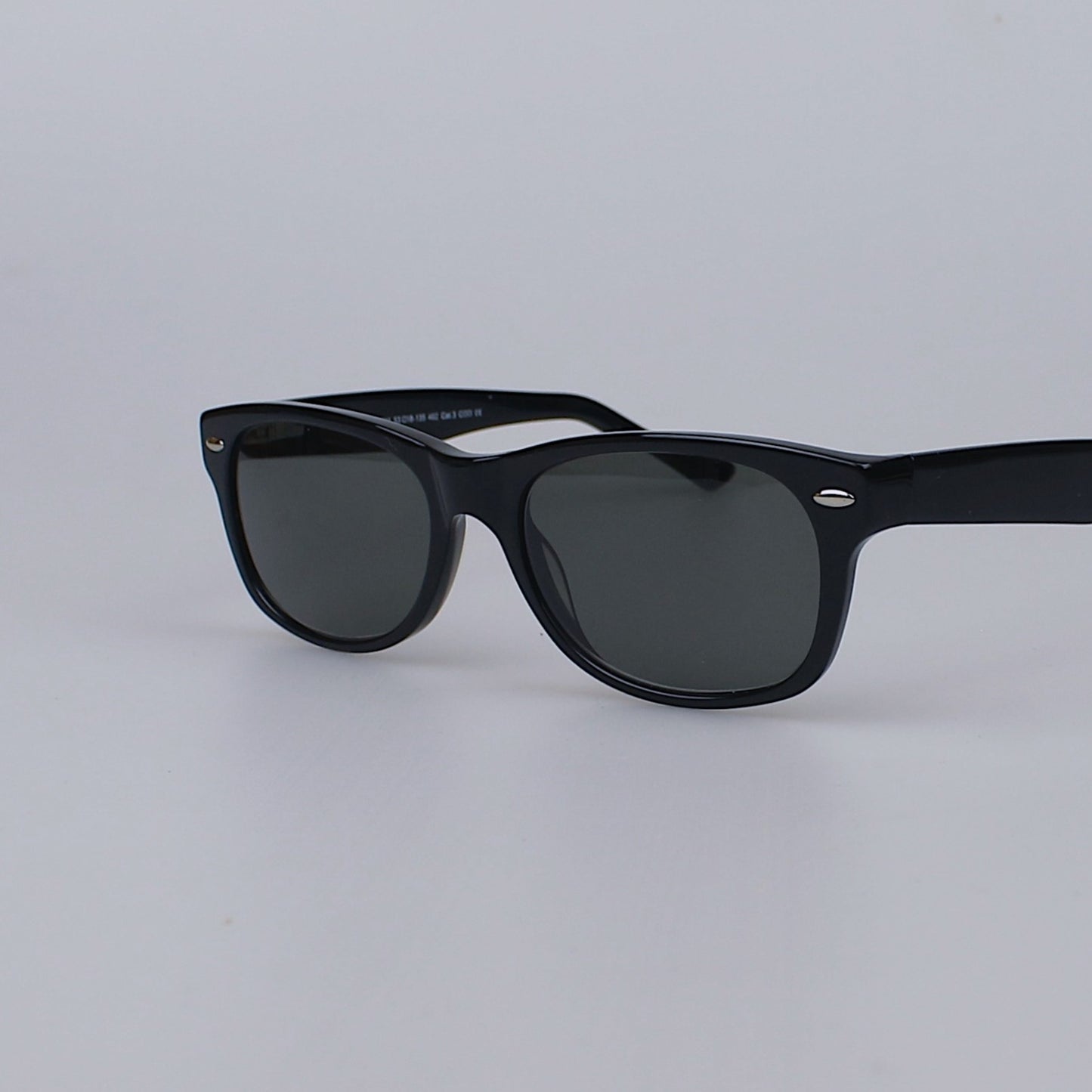 Vintage Glasses LP1009