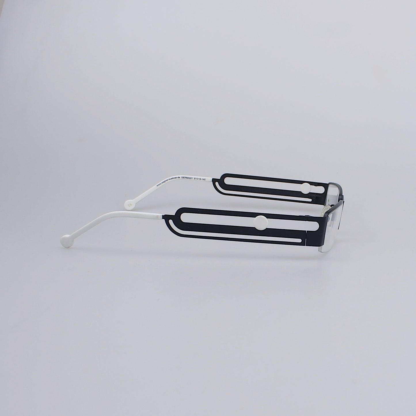 Vintage Glasses LP1281