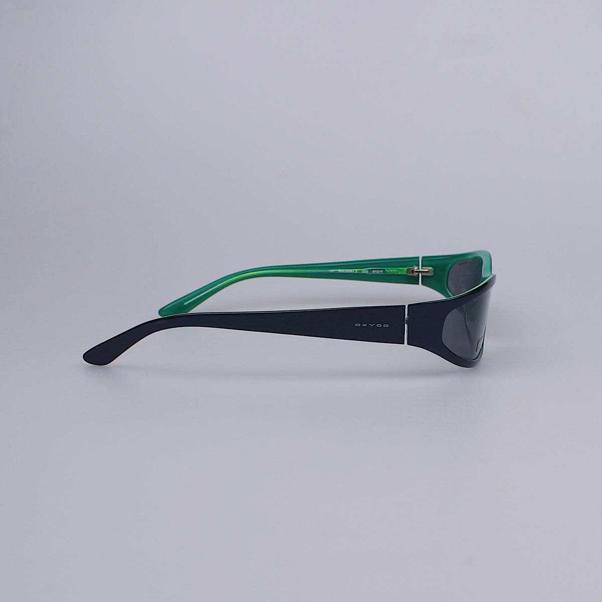 Vintage Glasses LP1517