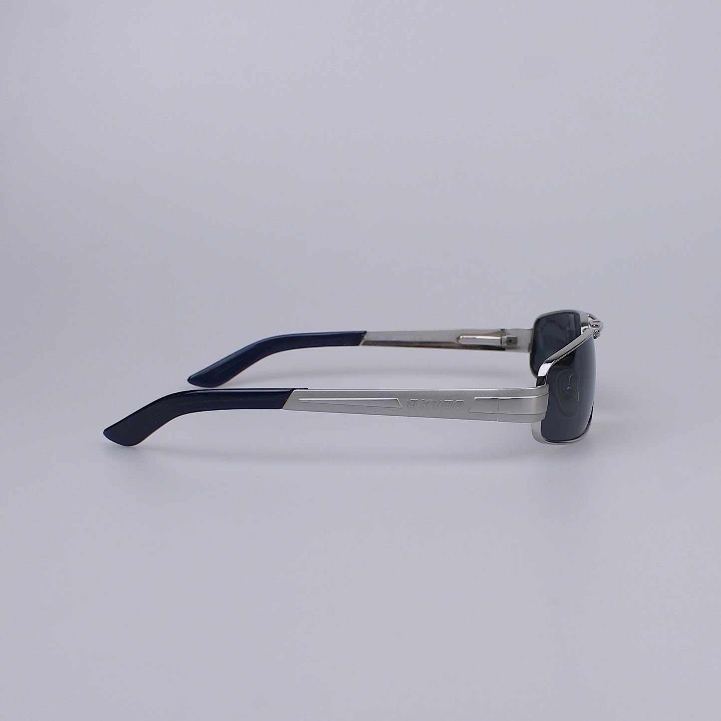 Vintage Glasses LP1237