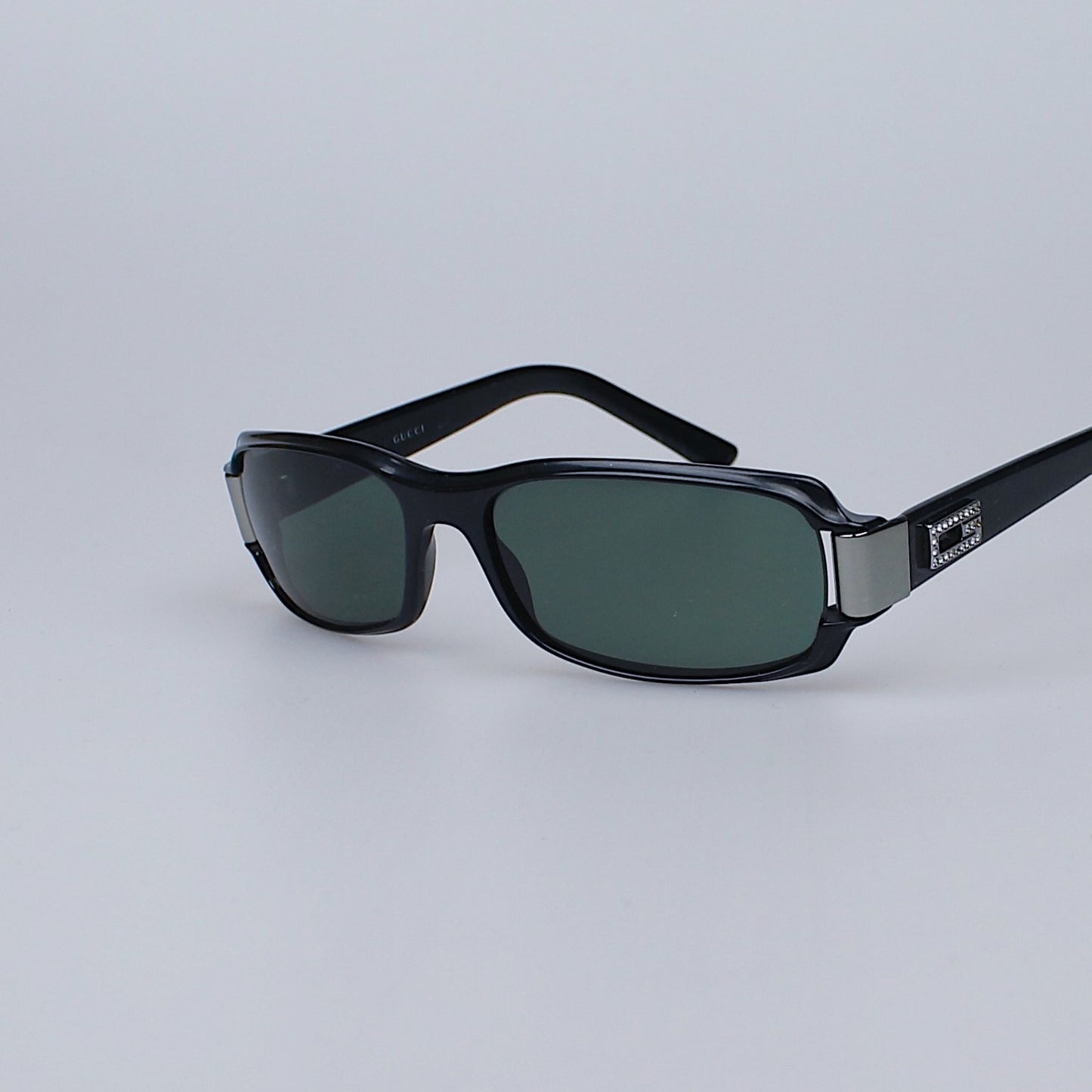 Vintage Glasses LP967